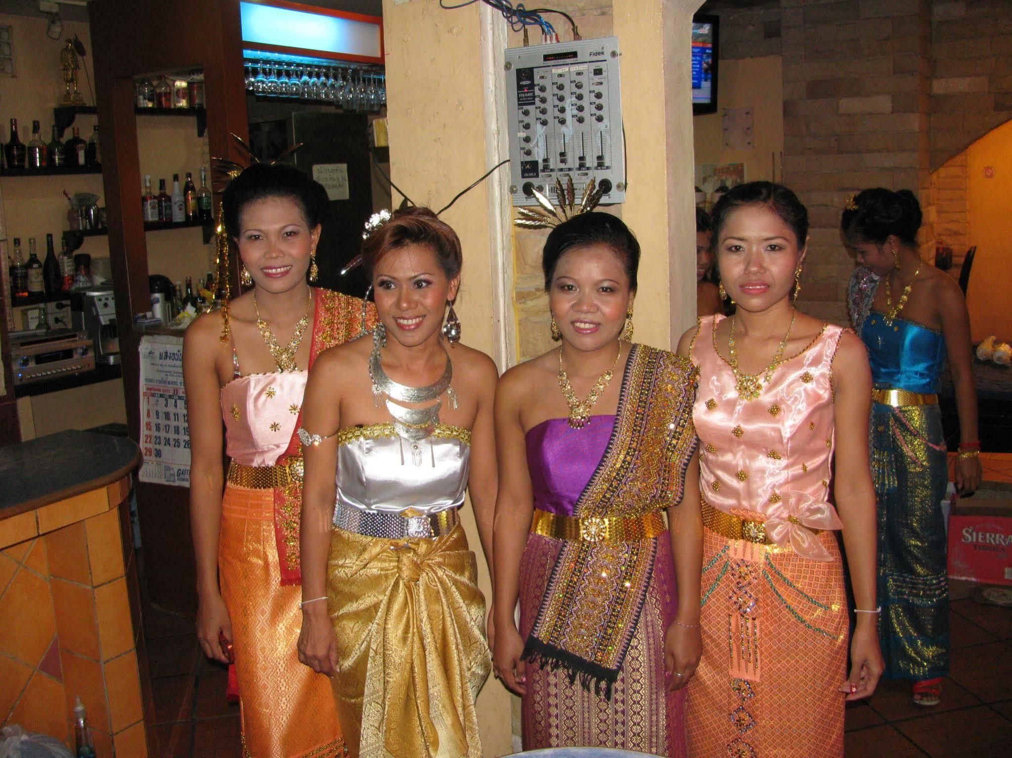 Riviera Beach Pattaya Extérieur photo